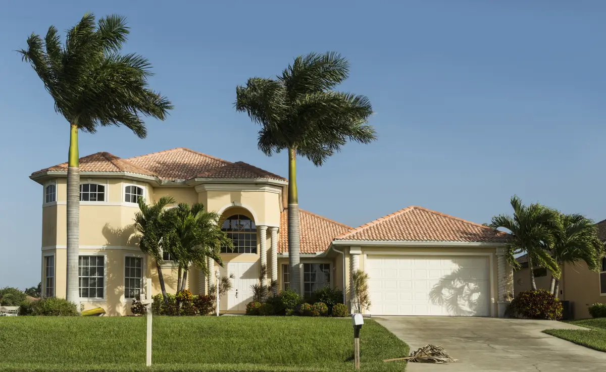 Turning First-Time Guests into Returning Visitors in Kissimmee Vacation Rentals